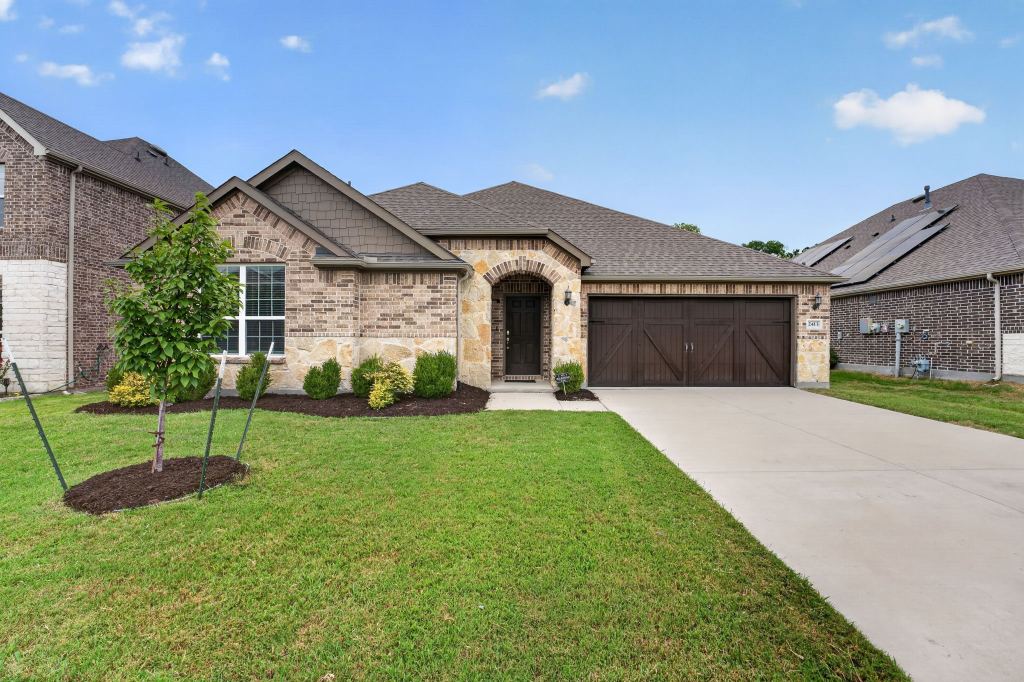 2413 Ray Roberts Drive, Wylie, TX 75098 — photo 1