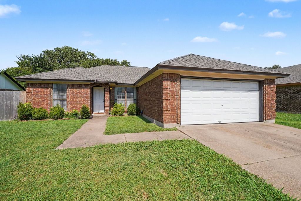 6210 Valley Forge Court, Arlington, TX 76002 — photo 1