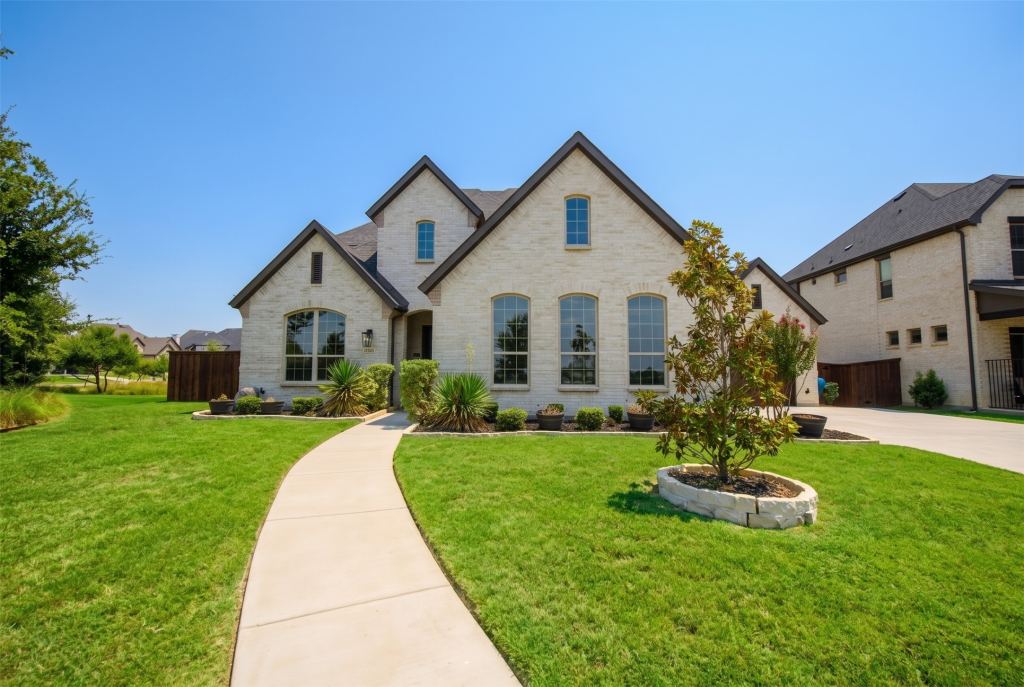 1316 Limestone Ridge Road, Mansfield, TX 76063 — photo 1