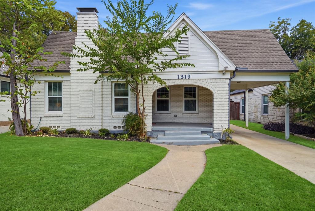 1319 Lansford Avenue, Dallas, TX 75224 — photo 1