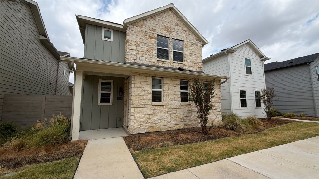 2029 Woodlawn Way 85, Argyle, TX 76226 — photo 1