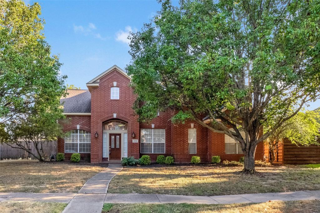 2106 Hillside Drive, Rowlett, TX 75088 — photo 1