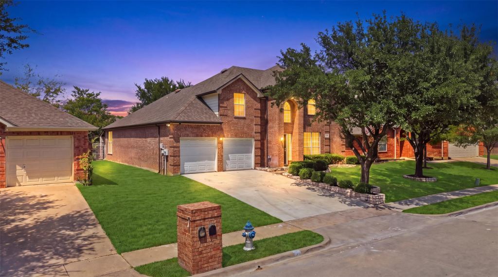 2409 Tahoe Lane, Denton, TX 76210 — photo 1