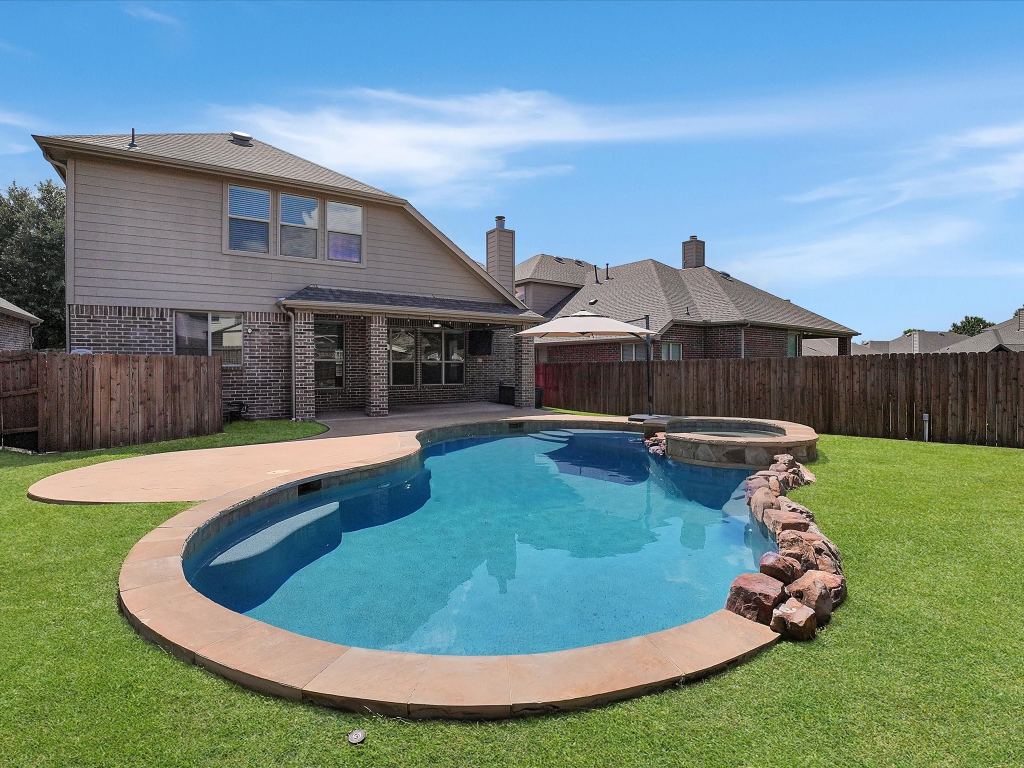 1907 Hidden Fairway Drive
