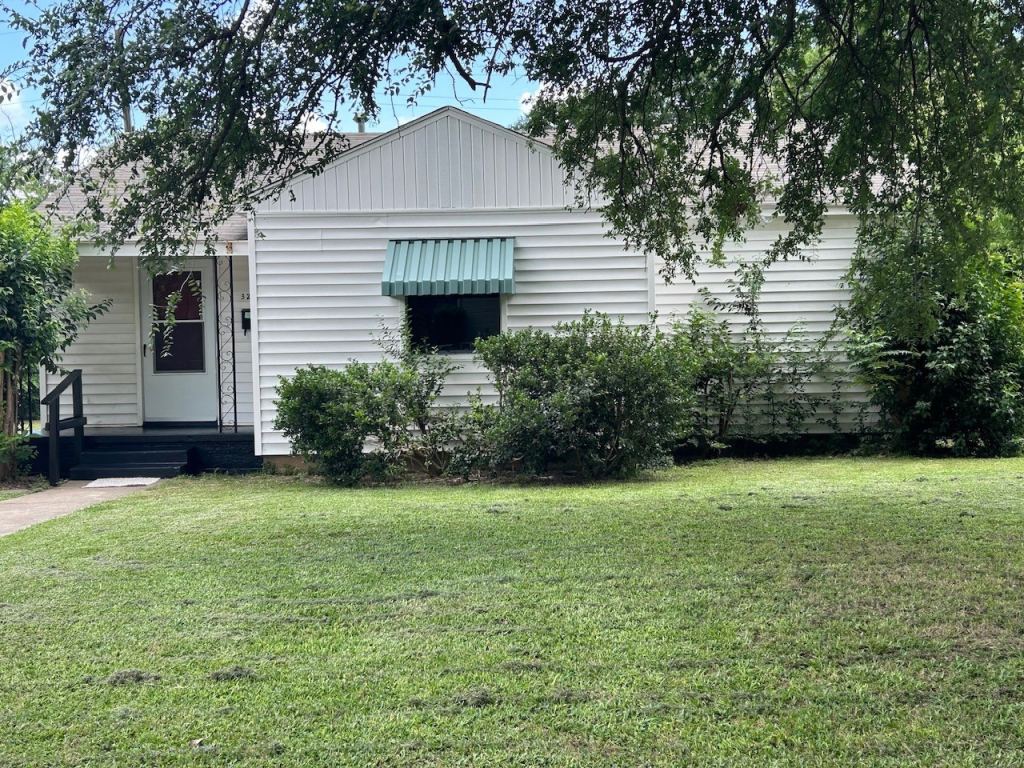 3208 Willowbrook Street, Waco, TX 76711 — photo 1