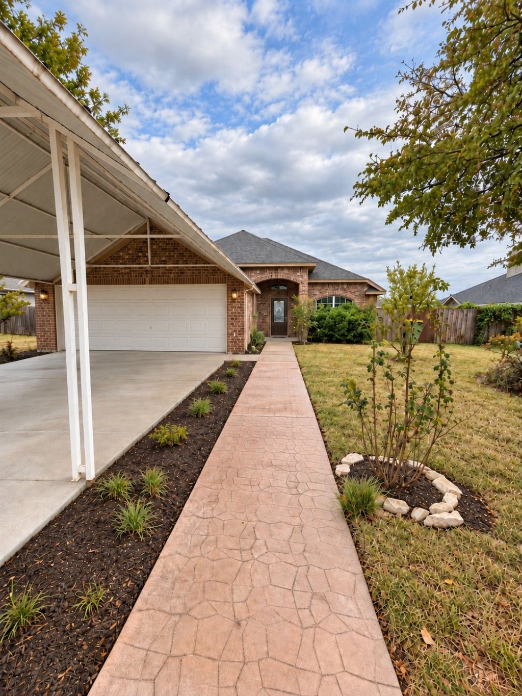 105 Johnson Lane, Hillsboro, TX 76645 — photo 1