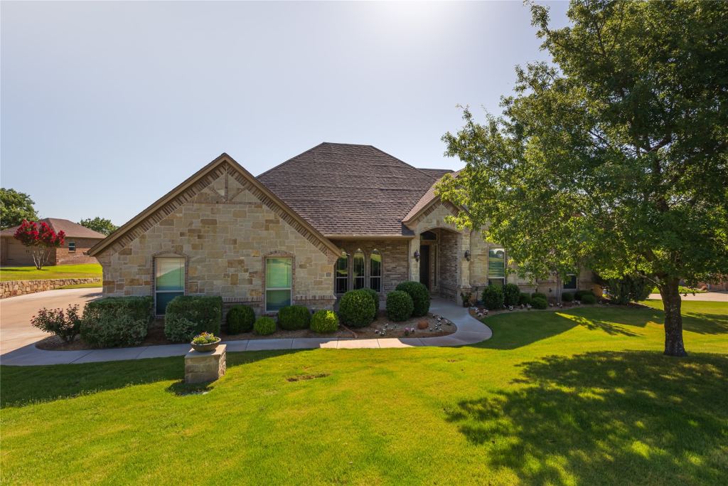 149 Meadow Arbor Drive, Weatherford, TX 76085 — photo 1