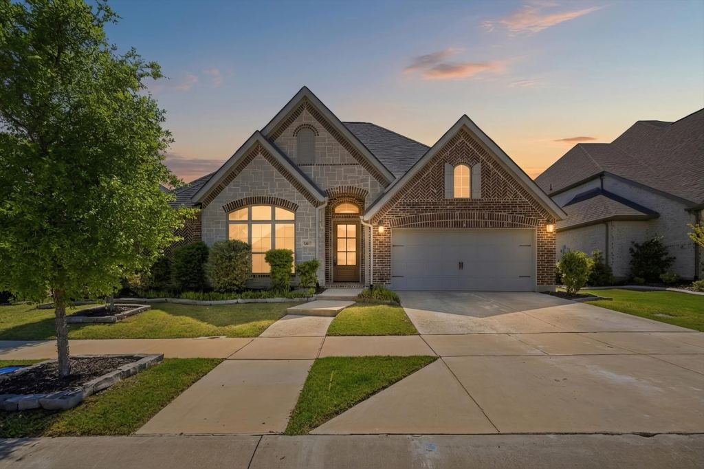 1617 Cygnet Court, Van Alstyne, TX 75495 — photo 1