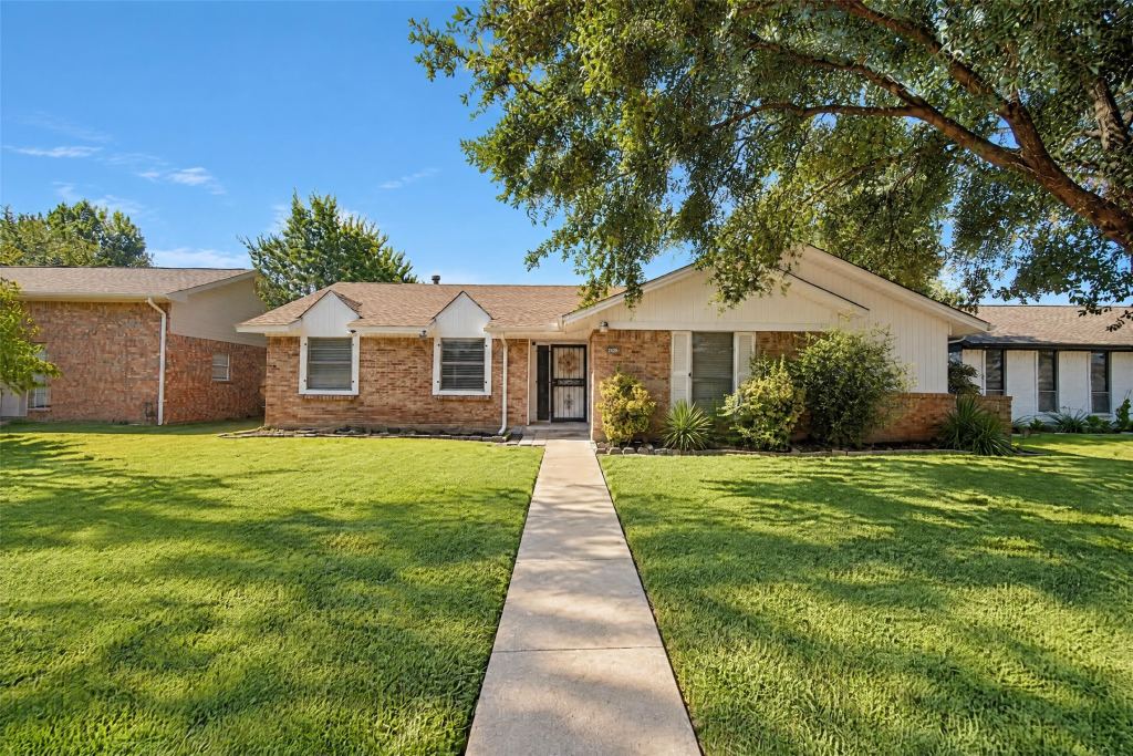 2718 Forest Park Drive