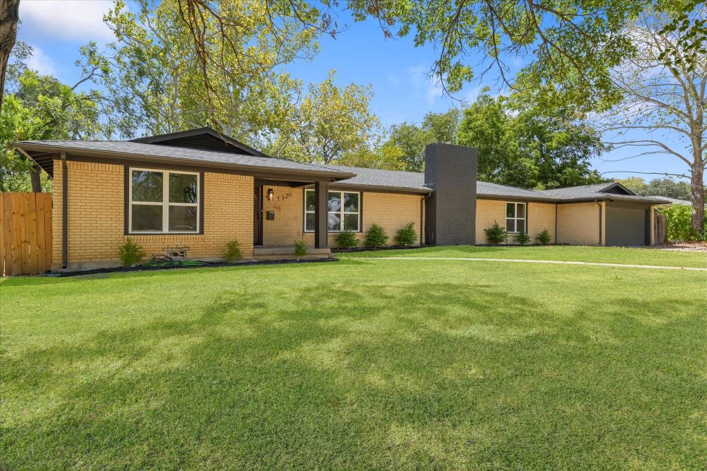 7320 Briley Drive, North Richland Hills, TX 76180 — photo 1