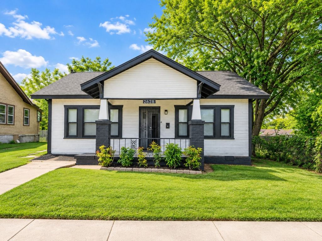 2628 Avenue G, Fort Worth, TX 76105 — photo 1