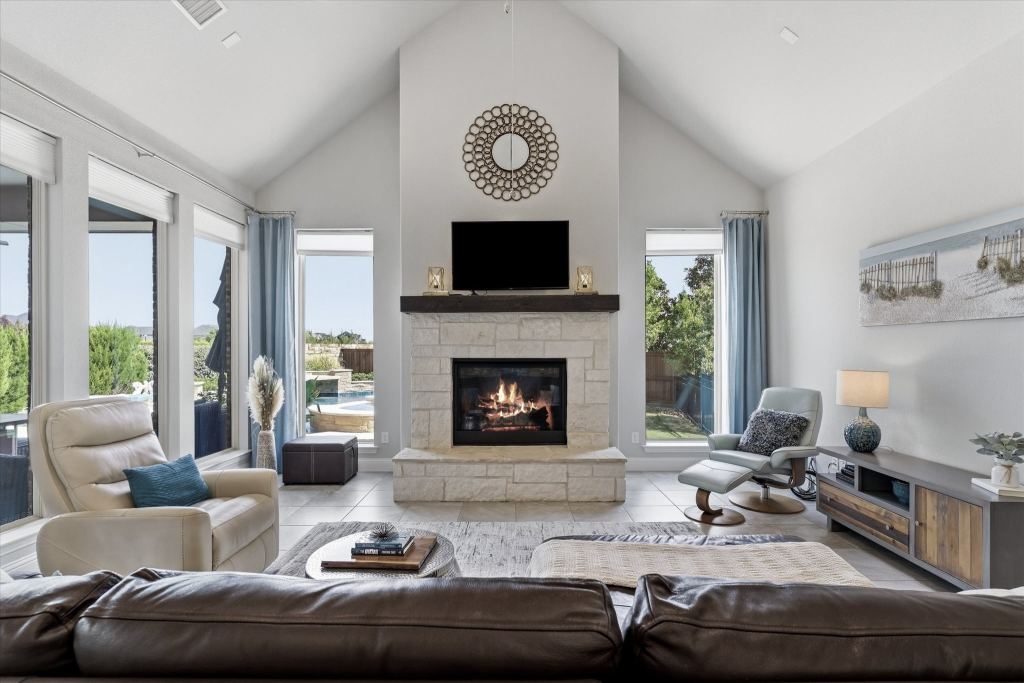 3900 Sweet Clover Drive