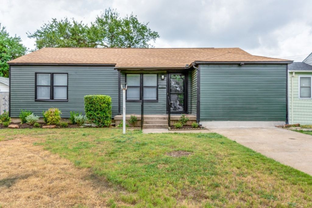 2736 Rolinda Drive, Dallas, TX 75211 — photo 1