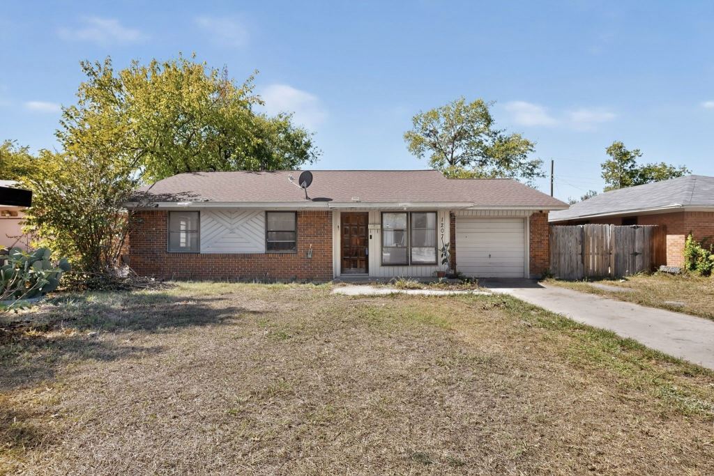 1207 Lorraine Lane