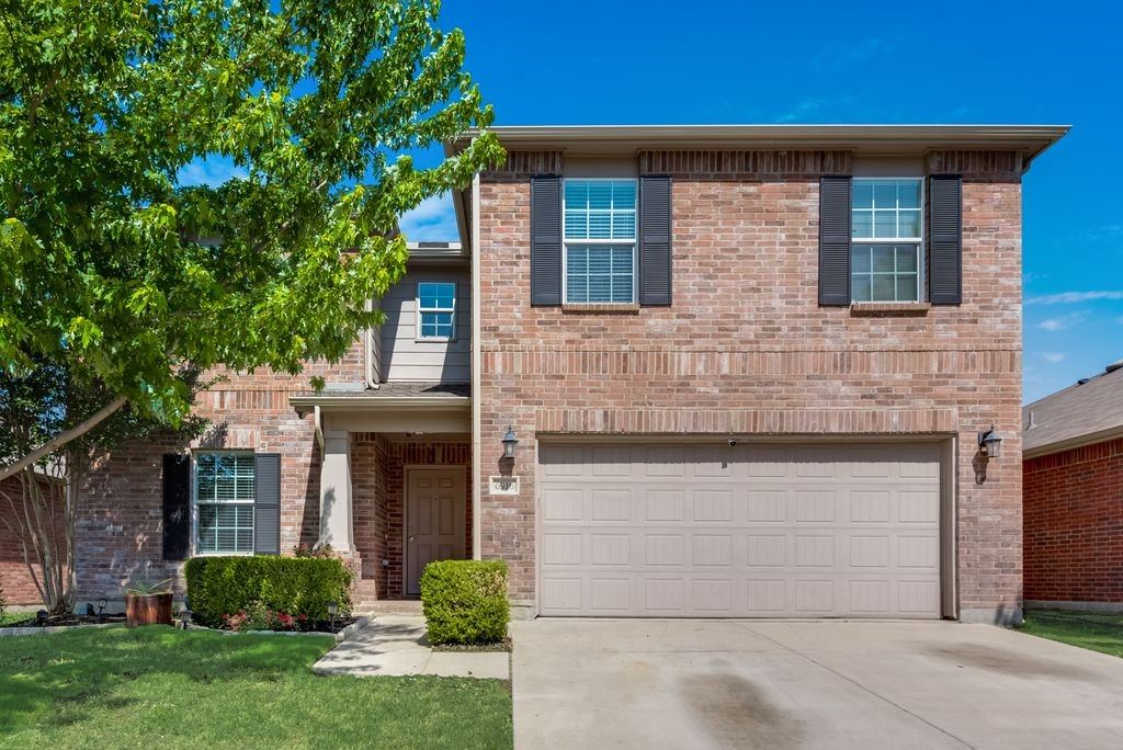 6916 Derbyshire Drive, Fort Worth, TX 76137 — photo 1