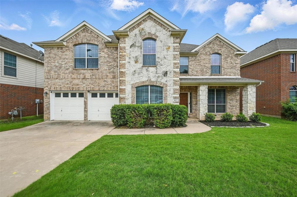 421 Roundrock Lane, Fort Worth, TX 76140 — photo 1