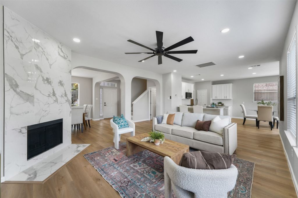 6225 Bear Run Road, The Colony, TX 75056 — photo 1