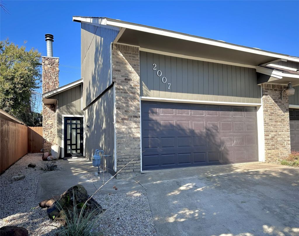 2007 Fleur De Lis Court, Arlington, TX 76012 — photo 1