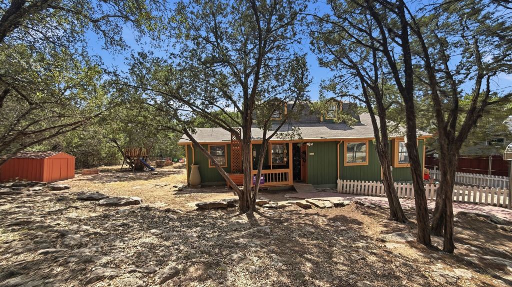5716 San Jacinto Drive, Granbury, TX 76048 — photo 1