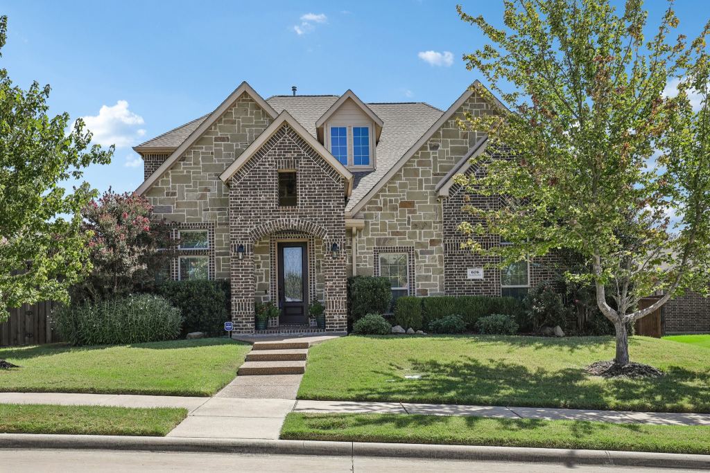 676 Princeton Way, Rockwall, TX 75087 — photo 1