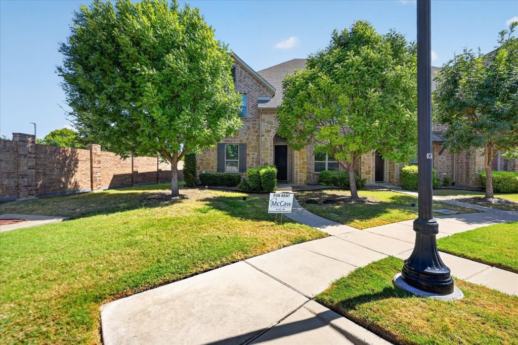 3001 Decker Drive, McKinney, TX 75070 — photo 1