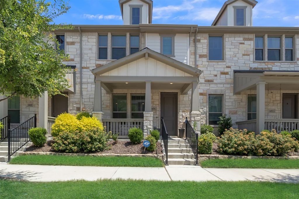 6456 Northern Dancer Drive, North Richland Hills, TX 76180 — photo 1