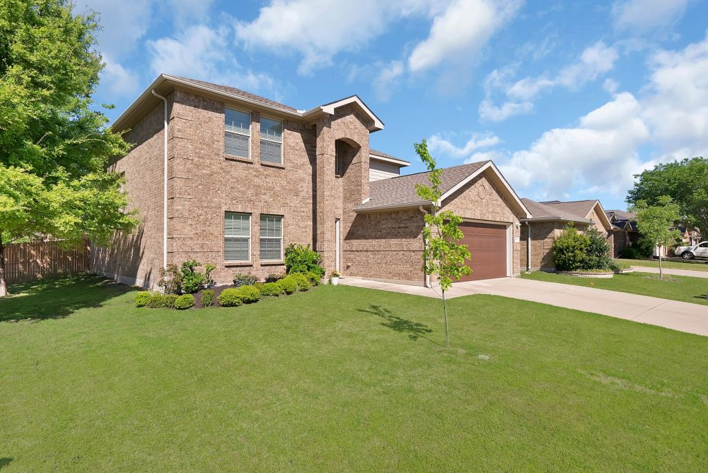 5212 Bluewater Drive, Frisco, TX 75036 — photo 1