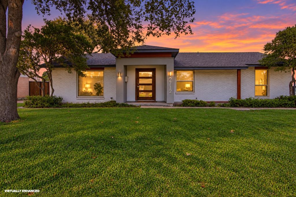 2712 Beechmont Place, Dallas, TX 75228 — photo 1