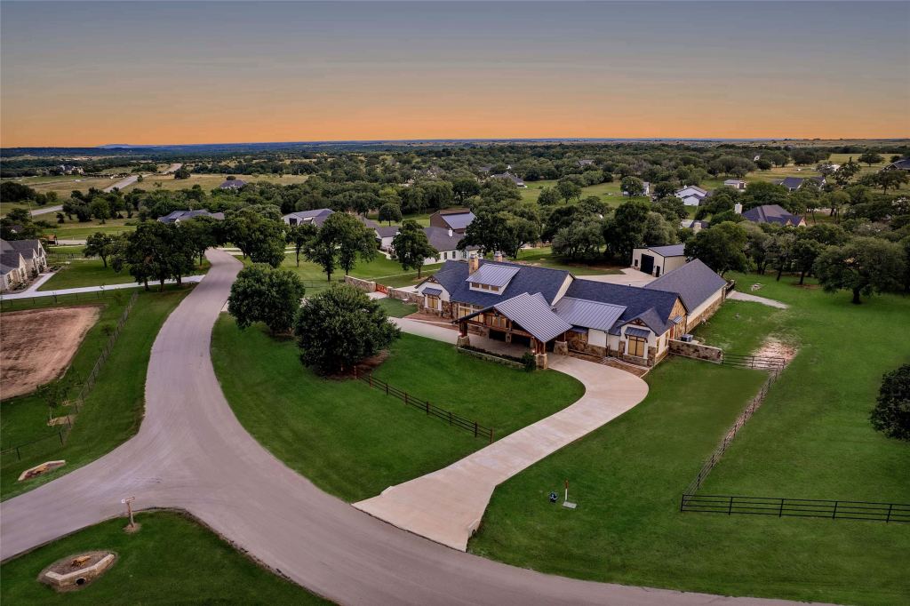 117a Hansma Way, Weatherford, TX 76087 — photo 1