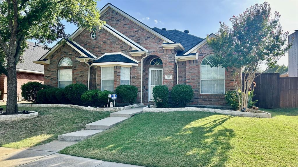 808 Pinnacle Circle, Lewisville, TX 75077 — photo 1