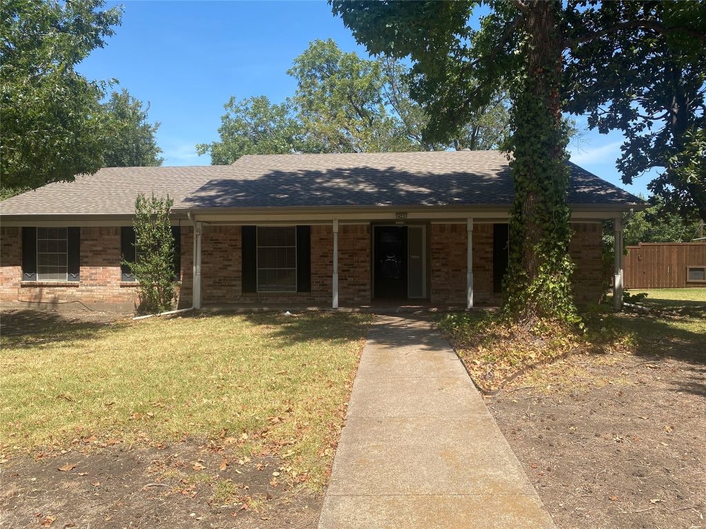 423 Shady Brook Place, Richardson, TX 75080 — photo 1