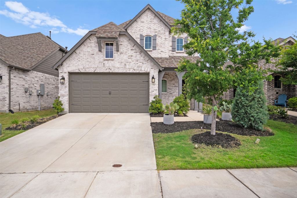 1742 Horseshoe Lane, Van Alstyne, TX 75495 — photo 1