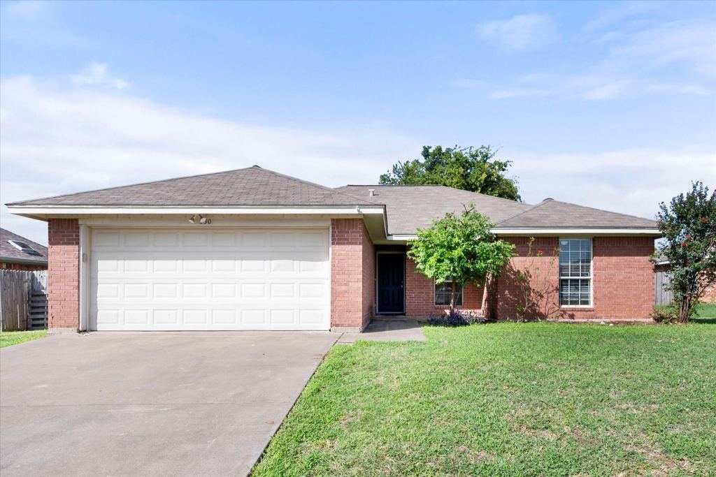 330 Schumacher Drive, Burleson, TX 76028 — photo 1