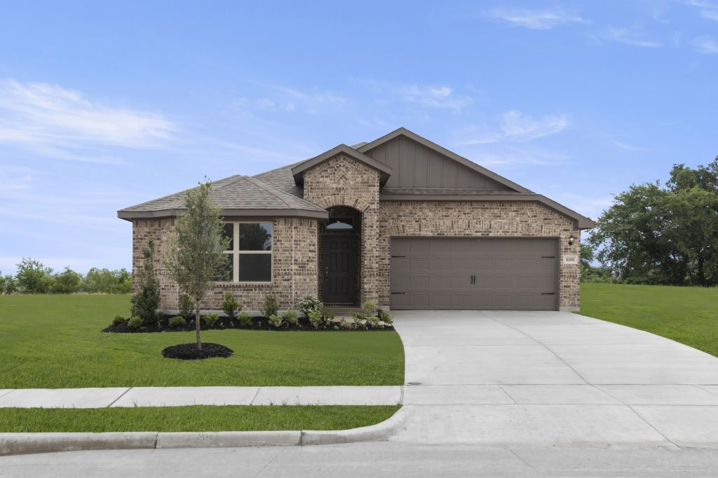 8108 Kingfisher Road, Aubrey, TX 76227 — photo 1