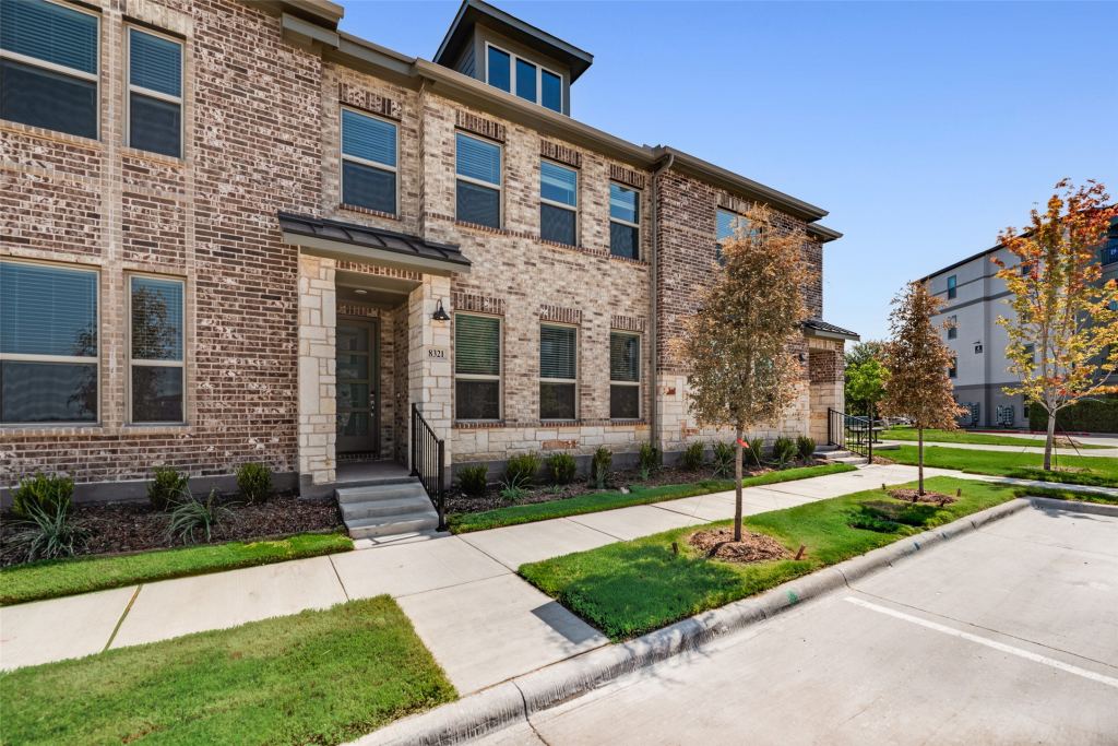 8321 Bayside Drive, Rowlett, TX 75088 — photo 1