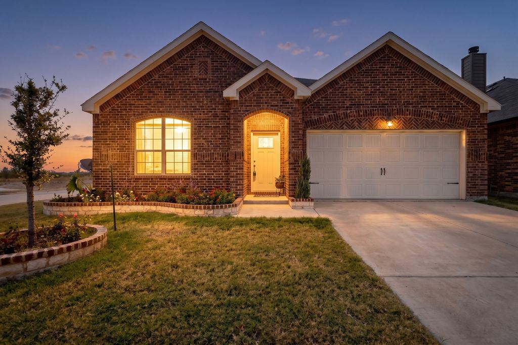 1794 Gleasondale Place, Forney, TX 75126 — photo 1