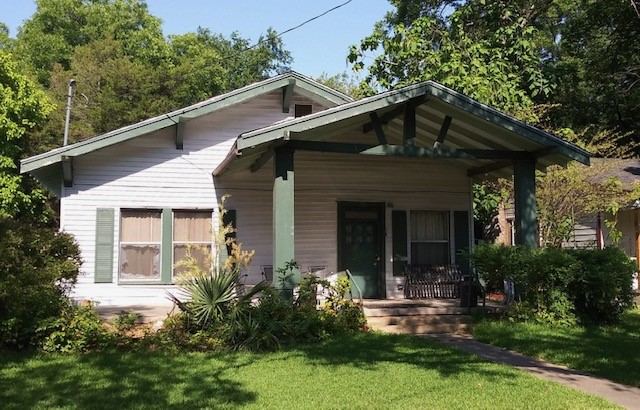 1326 S Walnut Street, Sherman, TX 75090 — photo 1