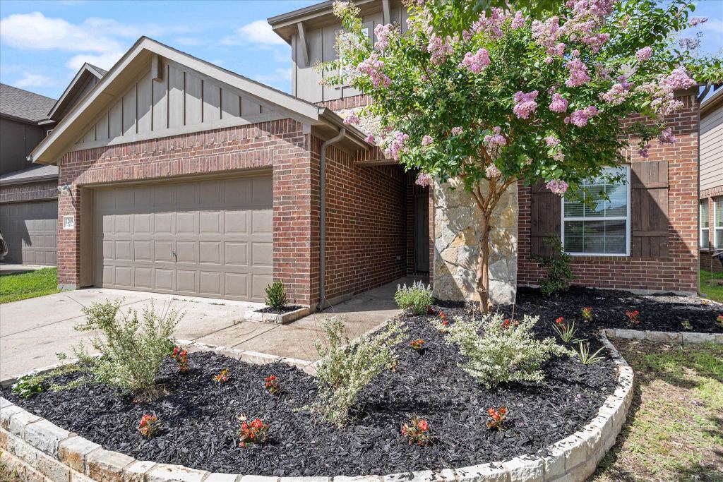 1209 Templin Avenue, Forney, TX 75126 — photo 1