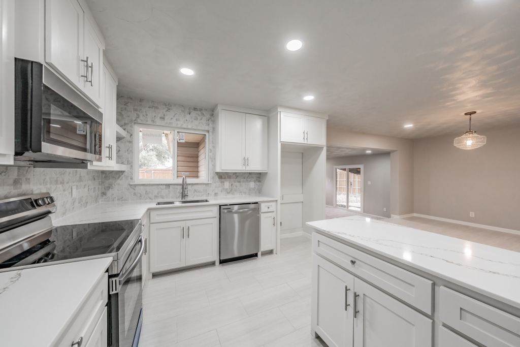4518 Live Oak Drive, Mesquite, TX 75150 — photo 1