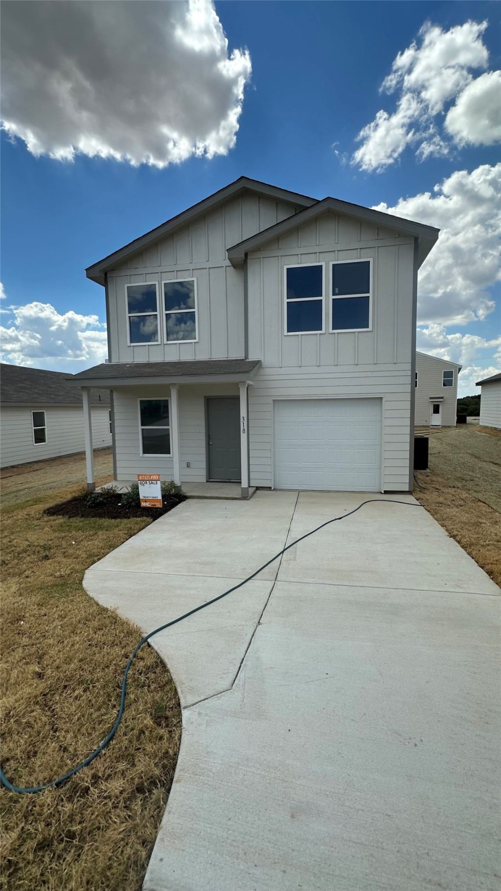 318 Azalea Trail, Granbury, TX 76048 — photo 1