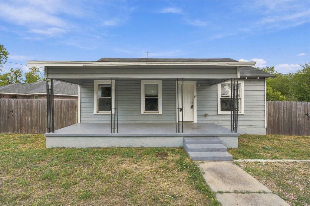 1001 Preston Street, Waco, TX 76704 — photo 1
