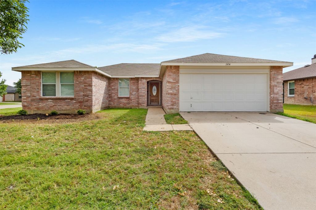 1434 Paint Brush Court, Burleson, TX 76028 — photo 1