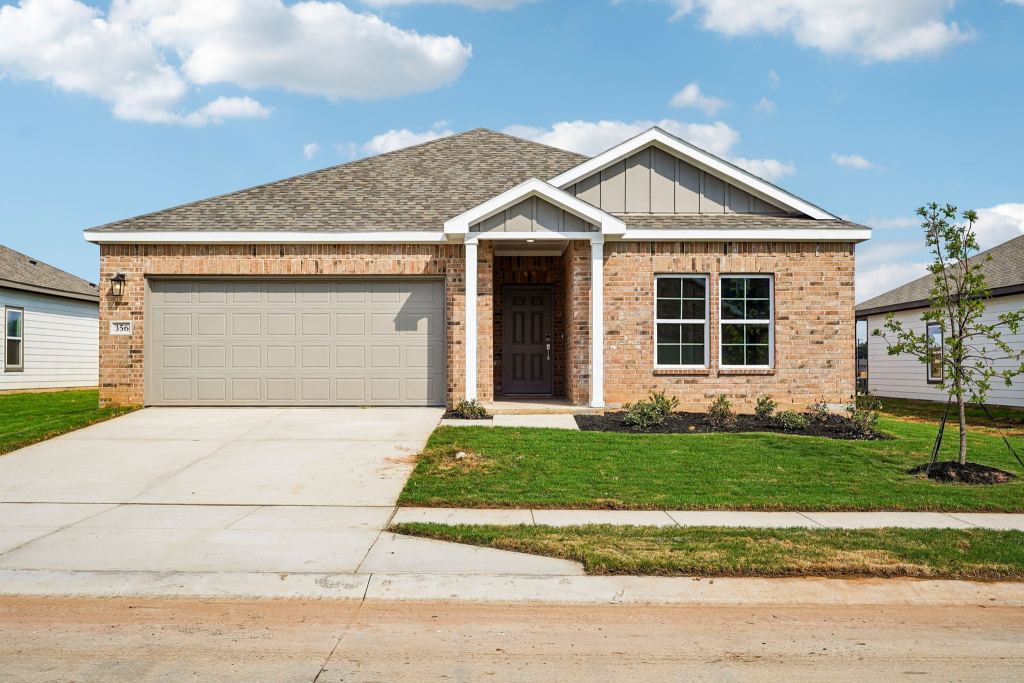 356 Declan Street, Springtown, TX 76082 — photo 1