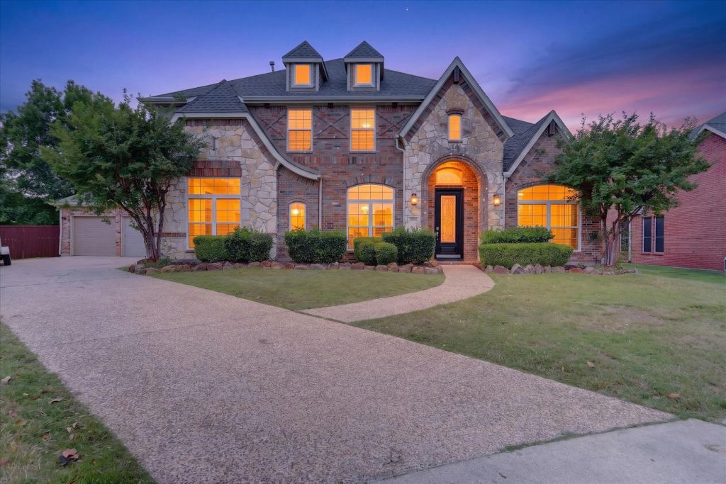 6001 Madeline Lane, Flower Mound, TX 75028 — photo 1