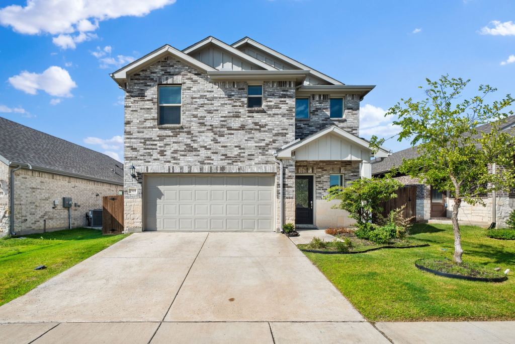 208 Mountain Meadow Lane, Princeton, TX 75071 — photo 1