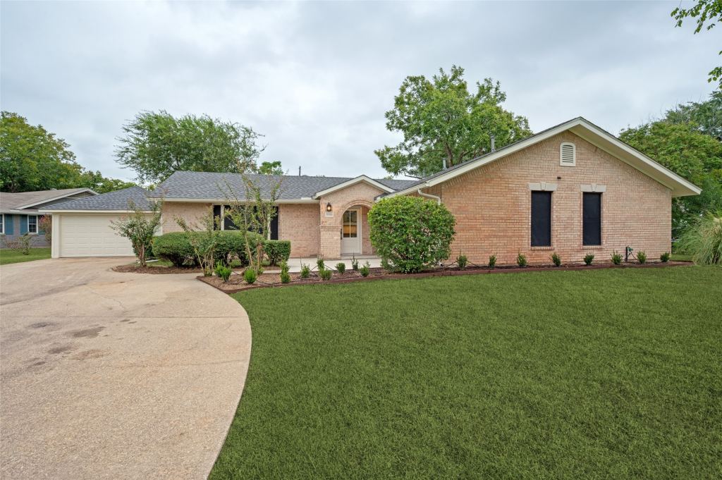 3706 Windsor Street, Irving, TX 75062 — photo 1