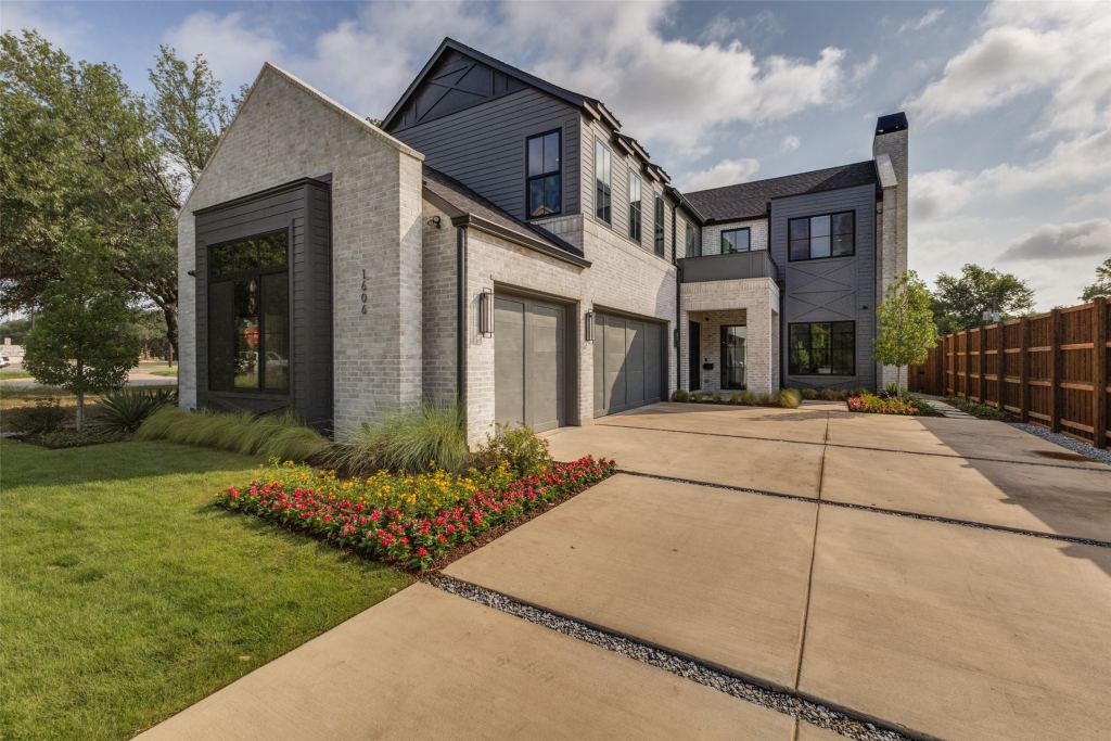 1606 Old Gate Lane