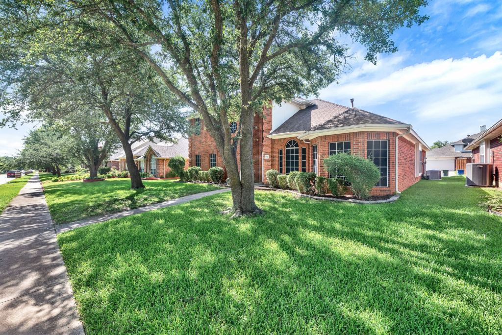 706 Green Apple Drive, Garland, TX 75044 — photo 1