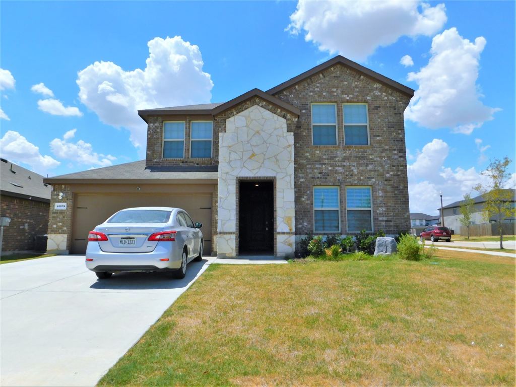 4025 Huntington Drive, Denton, TX 76209 — photo 1