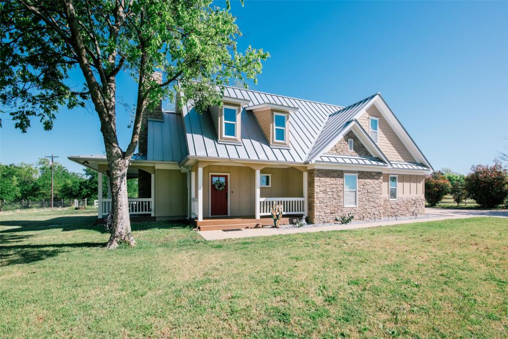 9373 Fm 428, Aubrey, TX 76227 — photo 1